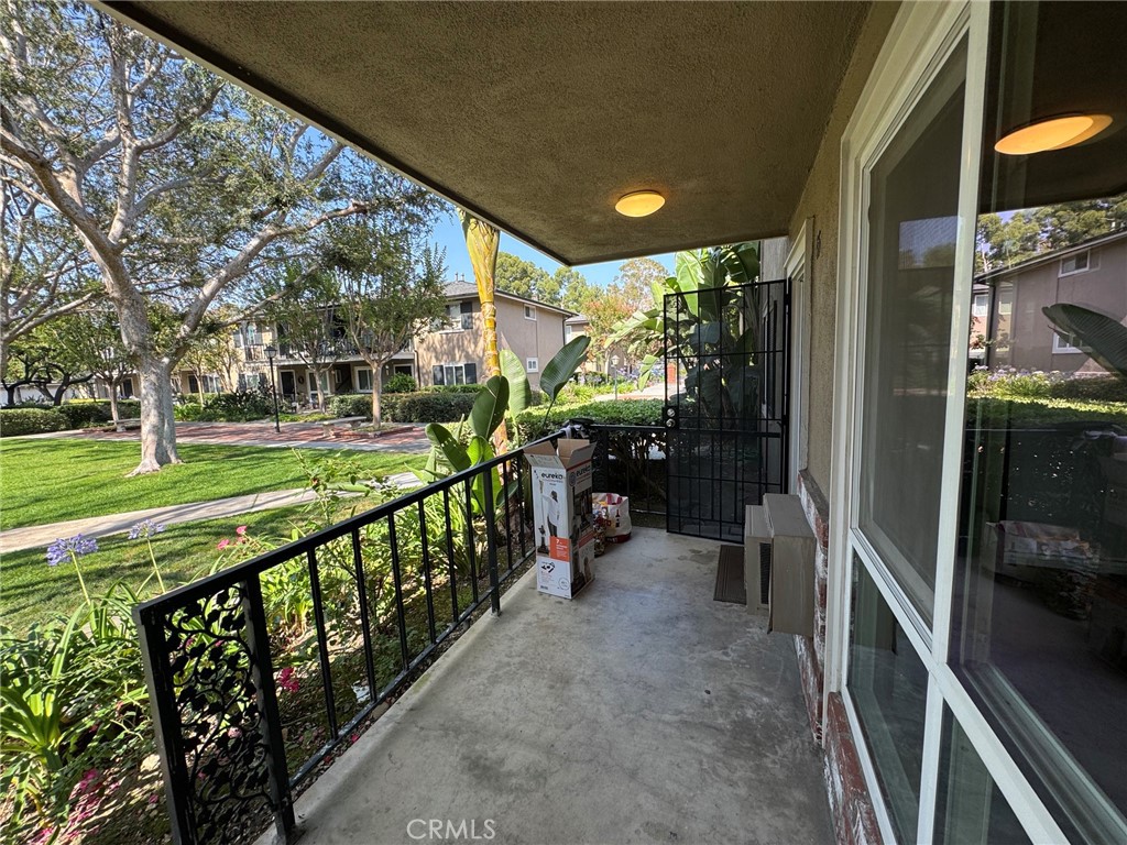 660 S Glassell 45