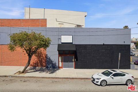 Photo of 5401 W Alvern Circle #D, Los Angeles, CA 90045 (MLS # 26843109)