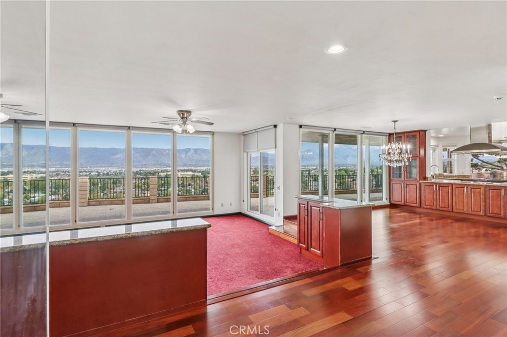 25044 Crestview Drive