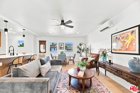 Photo of 575 W Ave 28, Los Angeles, CA 90065 (MLS # 26869191)