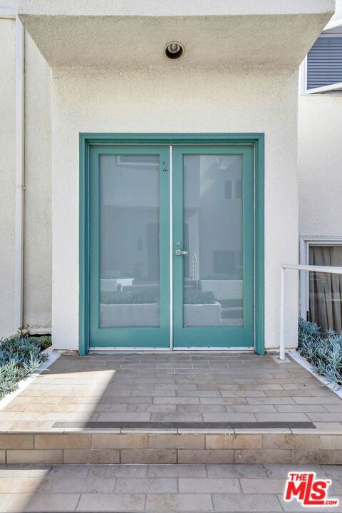 Tiny photo for 811 21st Street #2, Santa Monica, CA 90403 (MLS # 26661041)