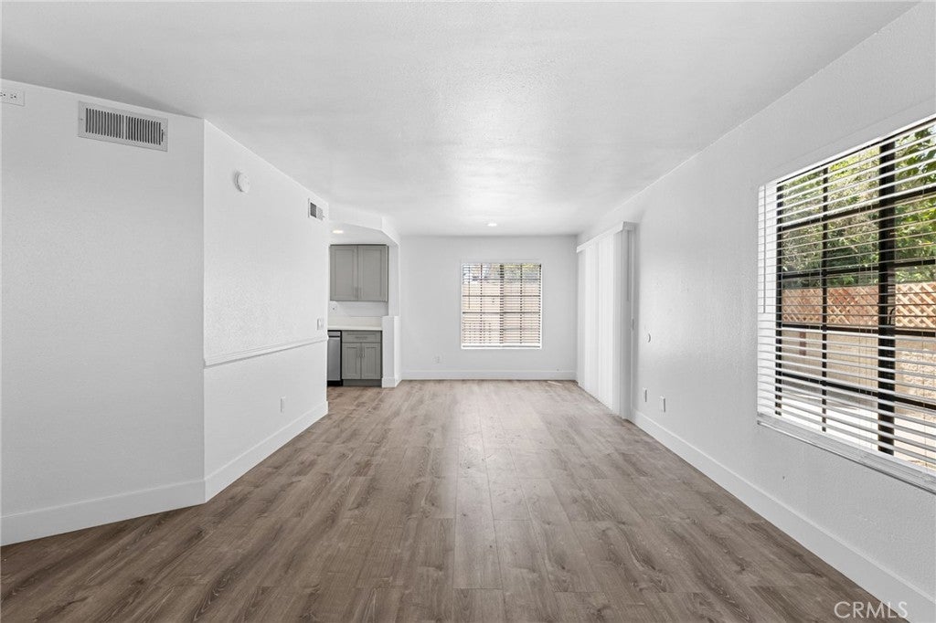 1021 S Reservoir