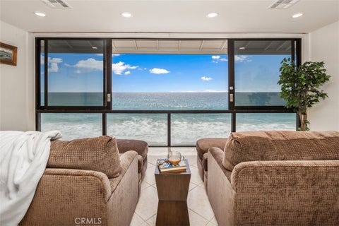 Photo of 99 Blue Lagoon, Laguna Beach, CA 92651 (MLS # OC26209360)
