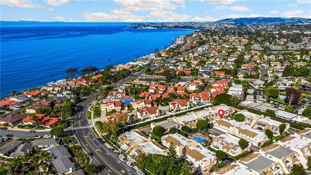 Shorecliff Villas - Residential