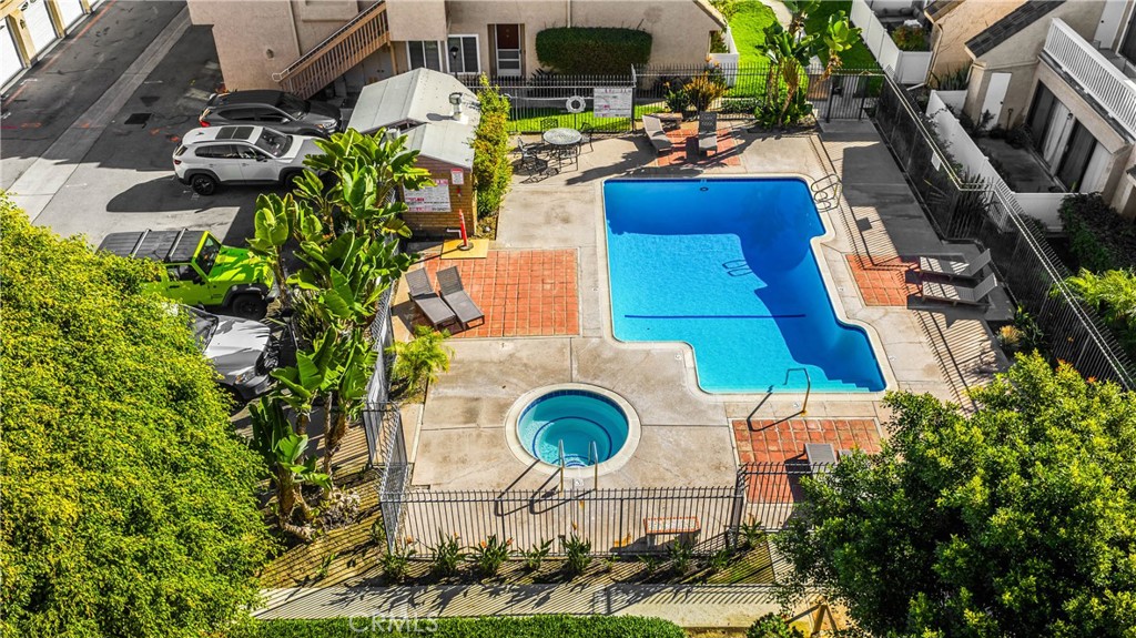 Shorecliff Villas - Residential