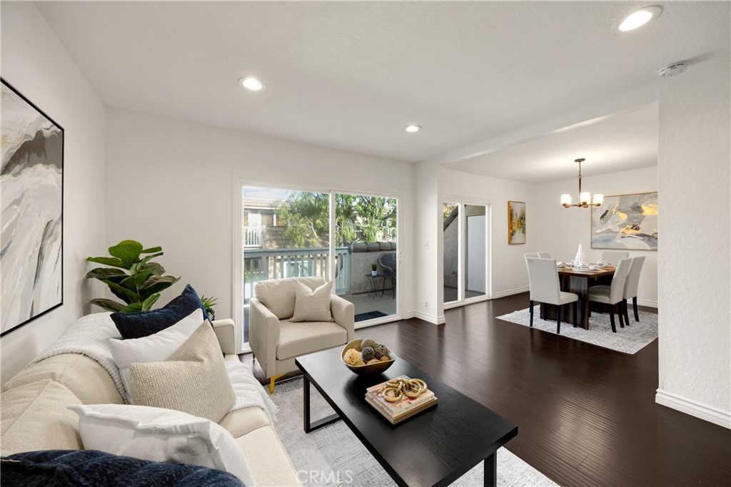 Shorecliff Villas - Residential