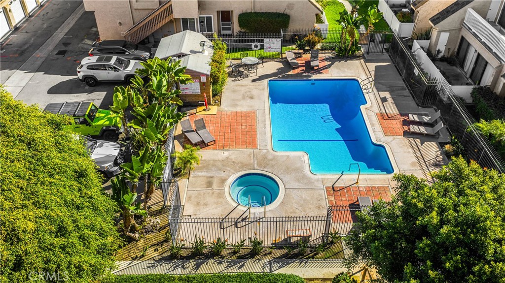 Shorecliff Villas - Residential