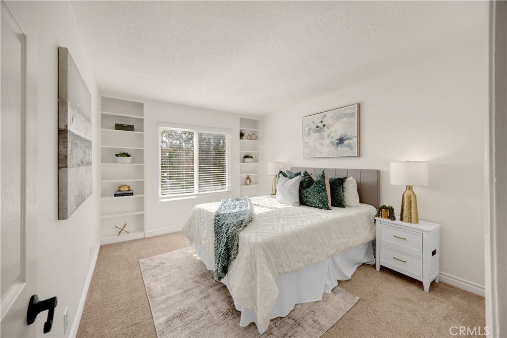 Shorecliff Villas - Residential