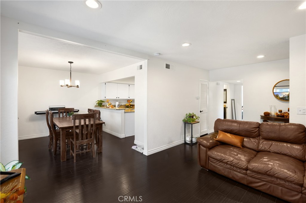 Shorecliff Villas - Residential