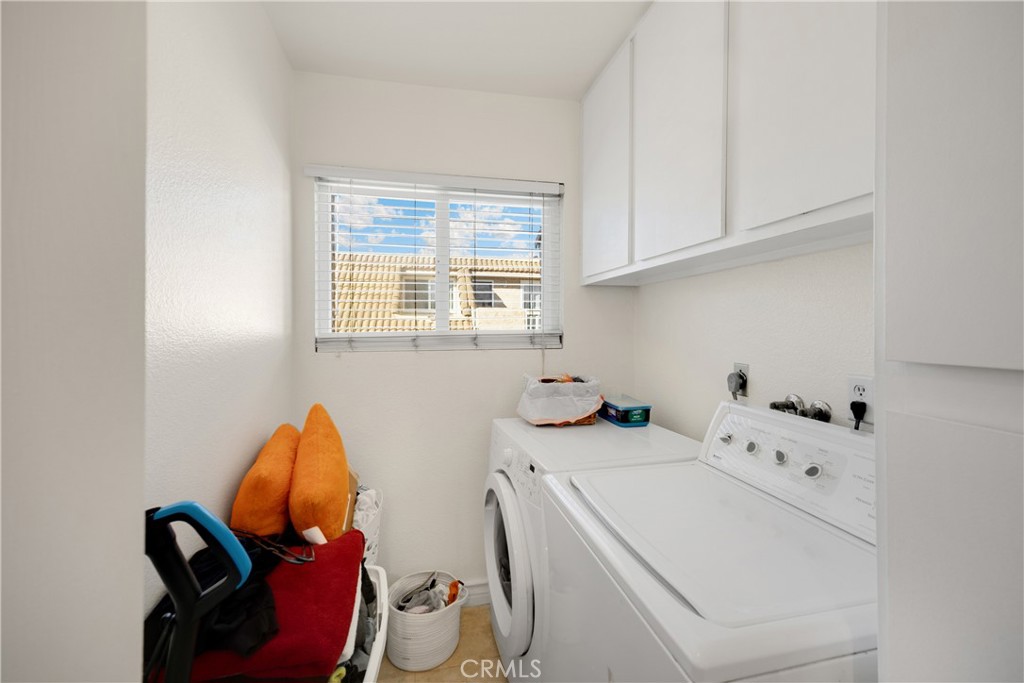 Shorecliff Villas - Residential