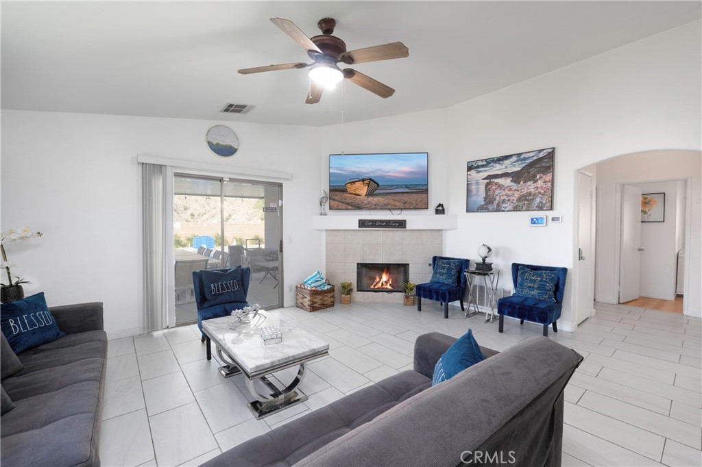 12417 Avenida Alta Loma