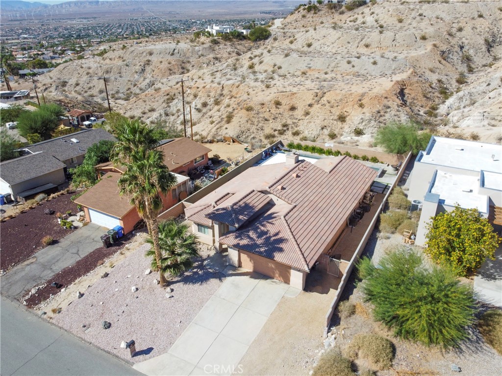 12417 Avenida Alta Loma