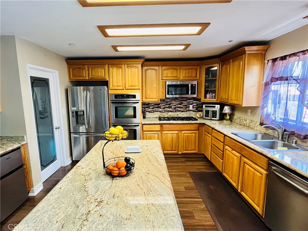 15629 Aerostar Court