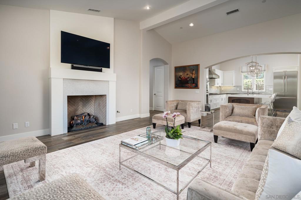 Rancho Santa Fe - Residential