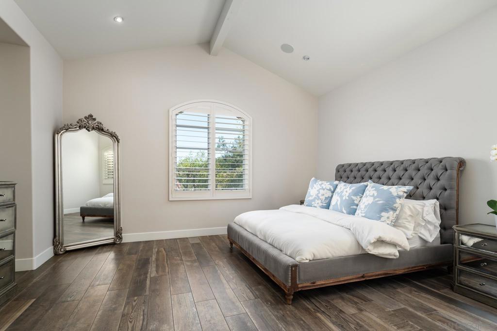 Rancho Santa Fe - Residential