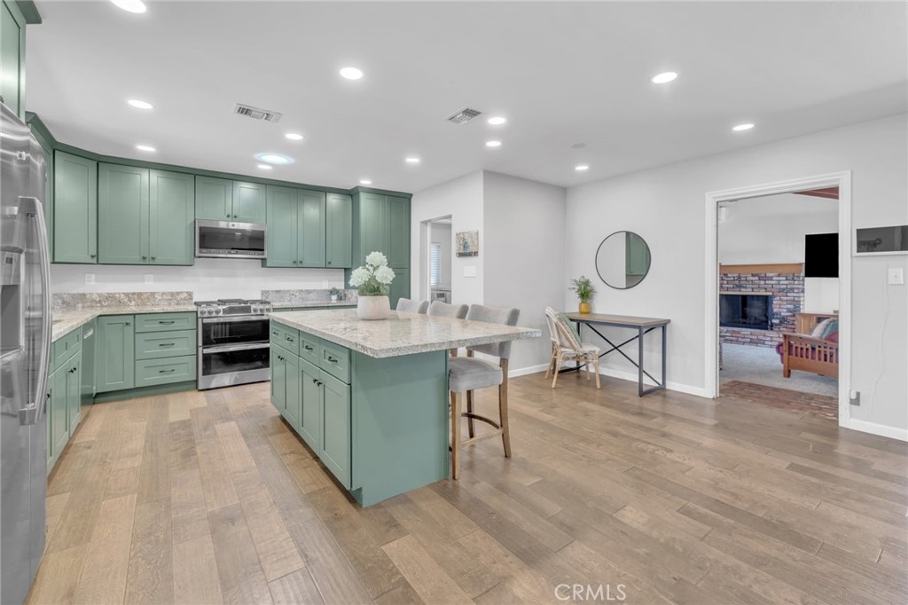 Plaza North of Spring (PZN) - Residential