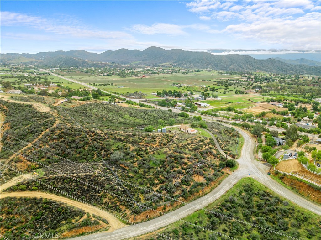 10657 Mint Canyon