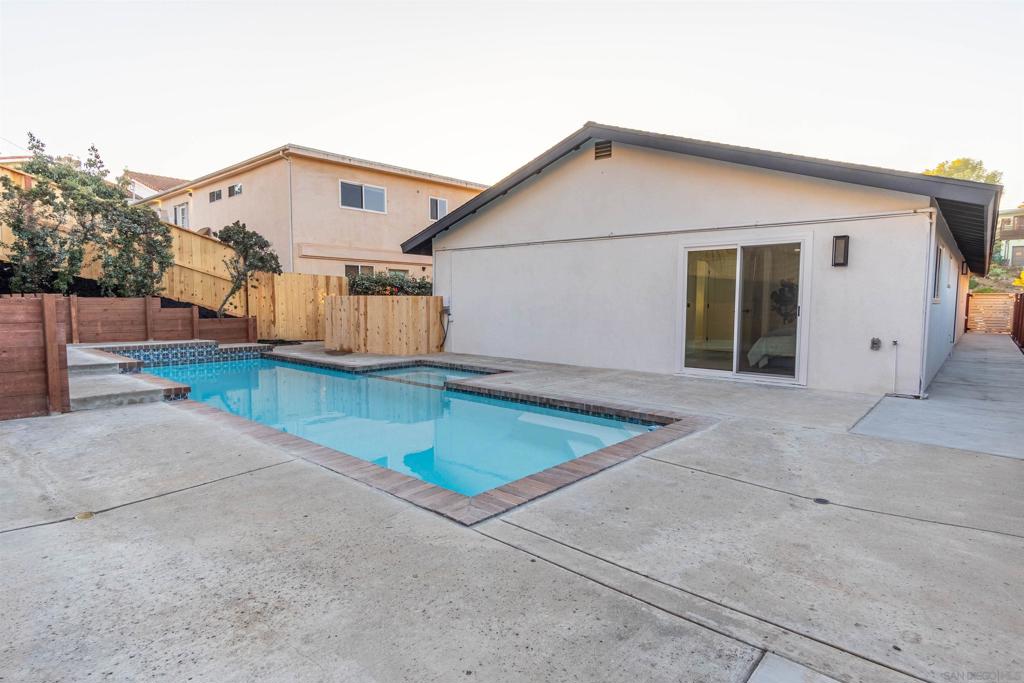 Bay Park - Residential