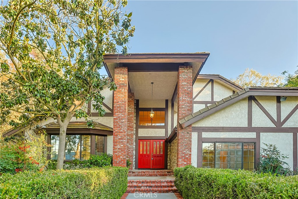 16415 Blue Grass Lane