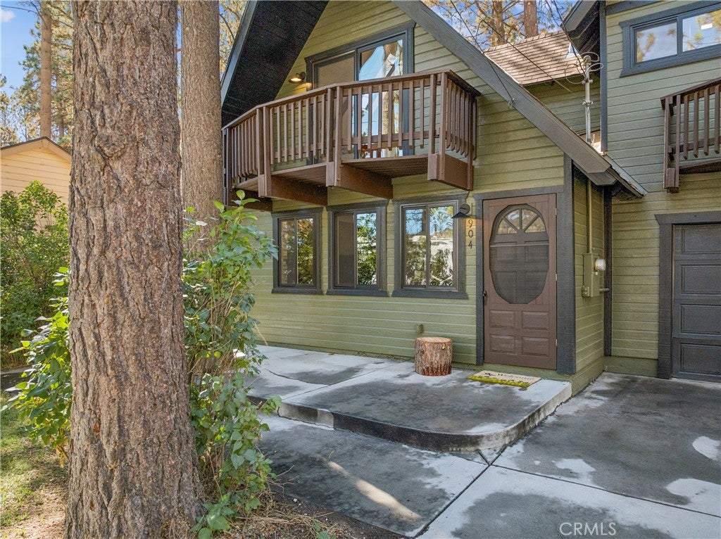 904 Angeles