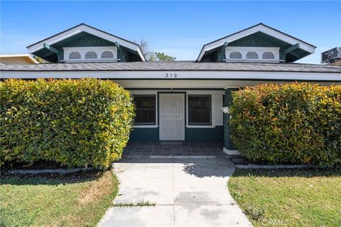 Photo of 210 Oleander Ave, Bakersfield, CA 93304 (MLS # PI26056067)