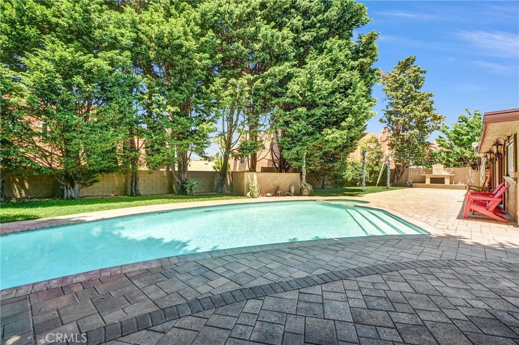 607 Jana Circle, Huntington Beach CA 92648 - Photo 30