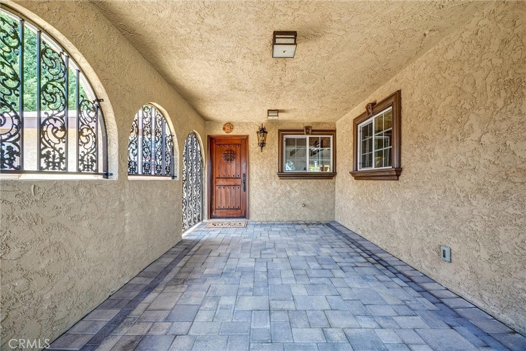 607 Jana Circle