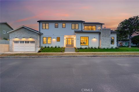 Photo of 6376 Nancy St, Westchester, CA 90045 (MLS # PV25246063) Photo of 6376 Nancy St, Westchester, CA 90045 (MLS # PV25246063)