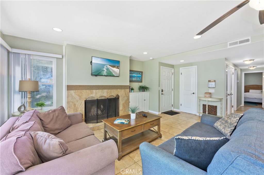West Newport Beach (WSNB) - Residential Lease