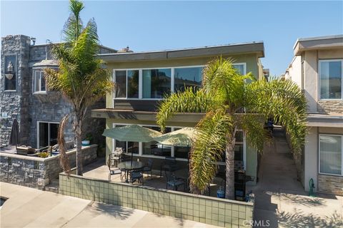 119 46th St "Lower" Newport Beach CA 92663