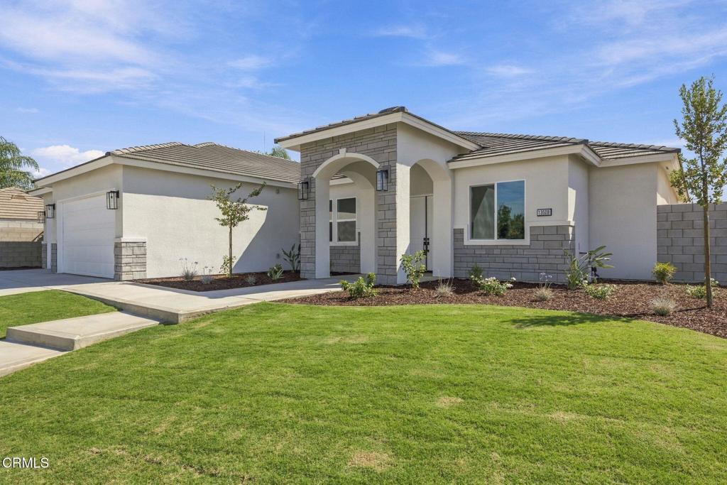 13508 Velma Pearl Way