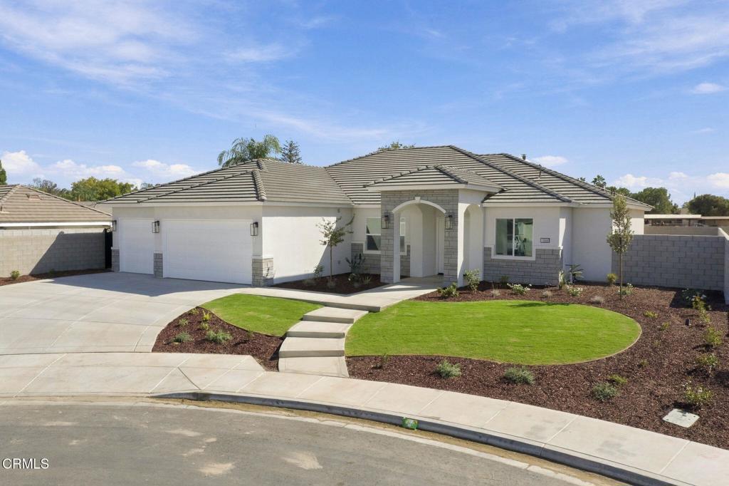 13508 Velma Pearl Way