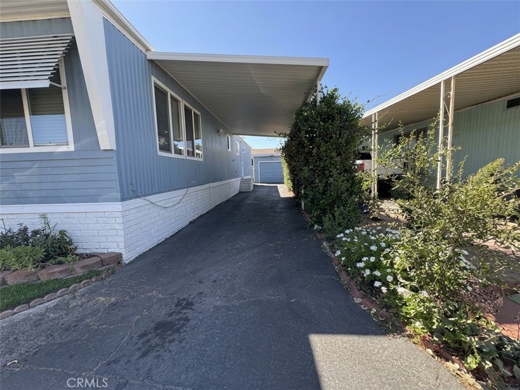 27361 Sierra Highway #158