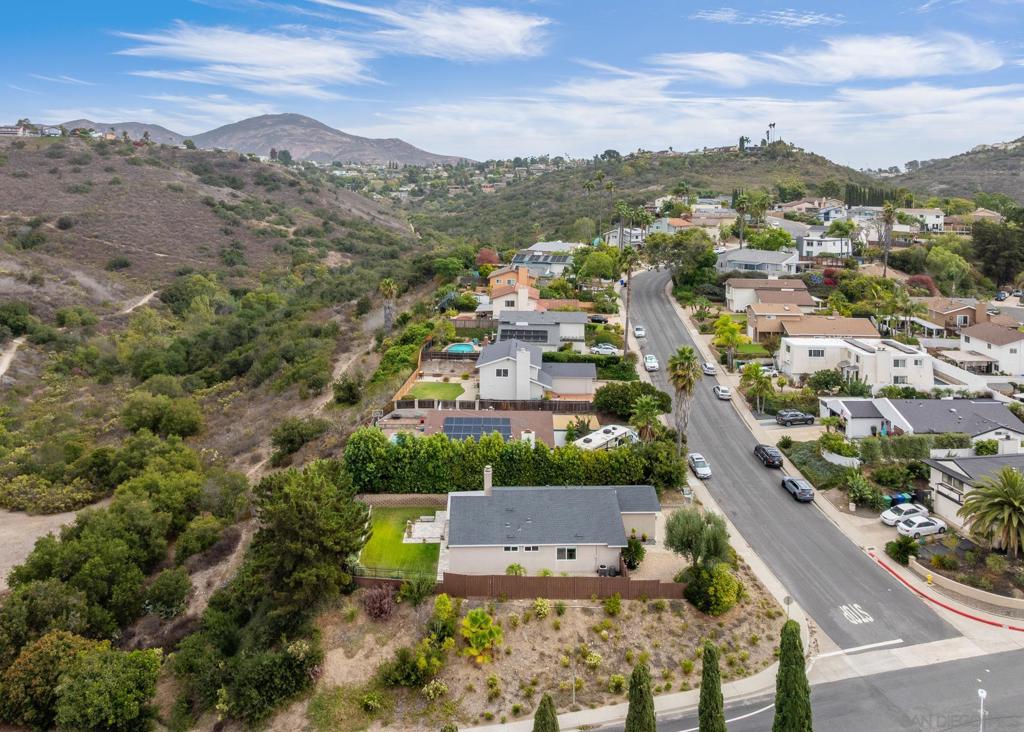 Del Cerro - Residential