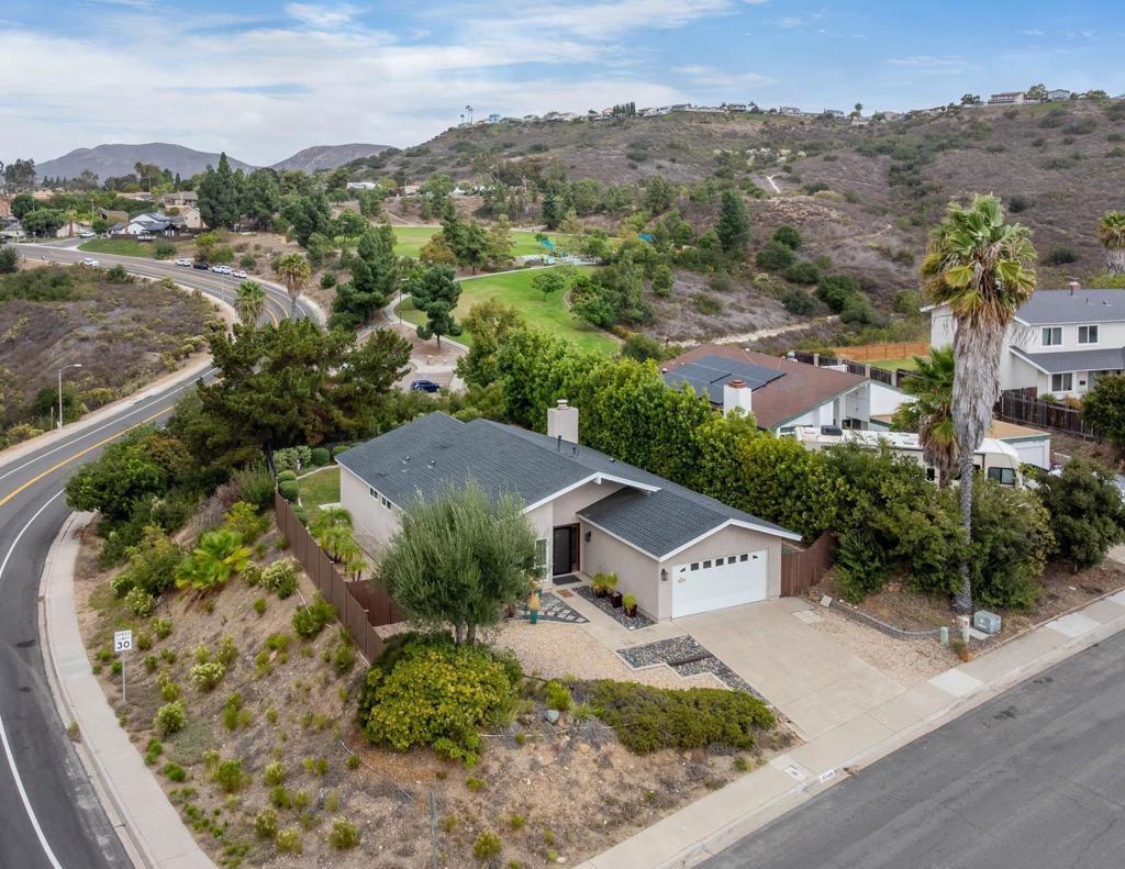 Del Cerro - Residential