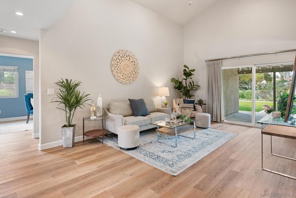 Del Cerro - Residential