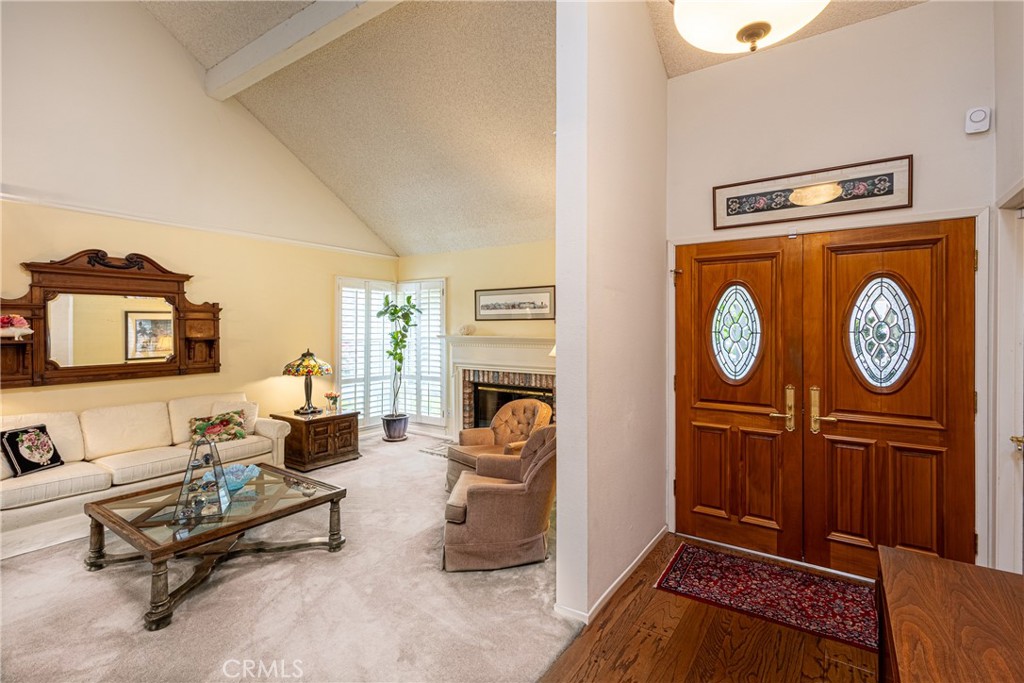 8435 Sale Avenue