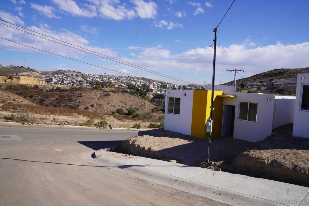 3 BLVD Prieto Azabache
