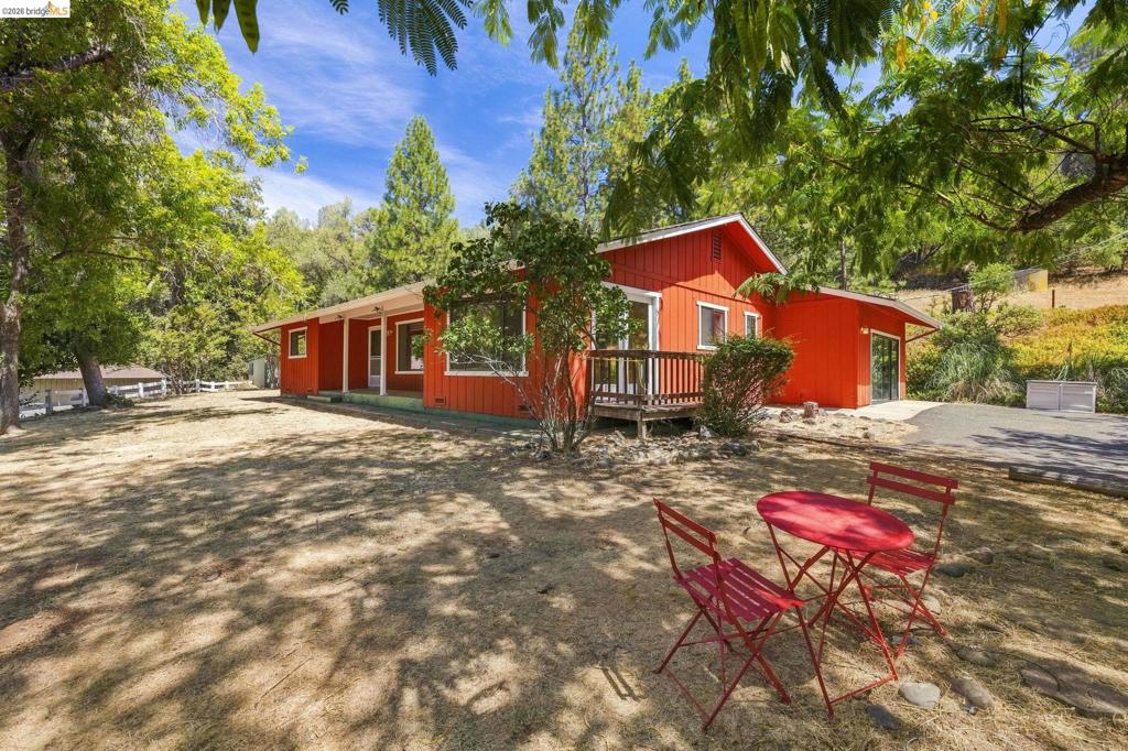 19318 Mira Monte Rd
