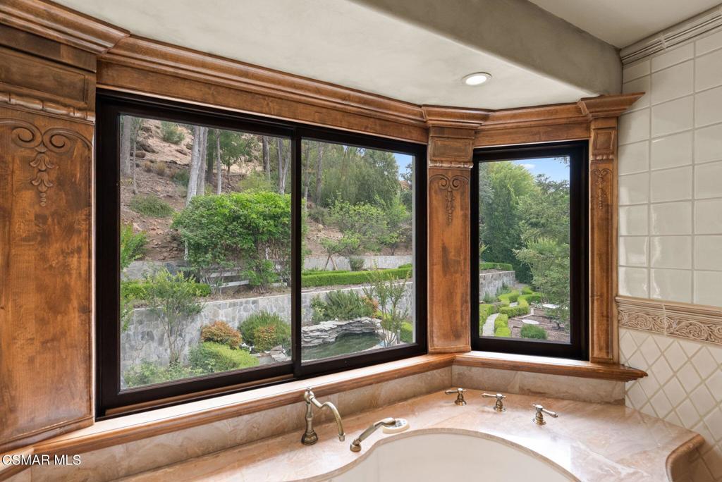 Malibu Lake/Lakeside-863 - 863 - Residential