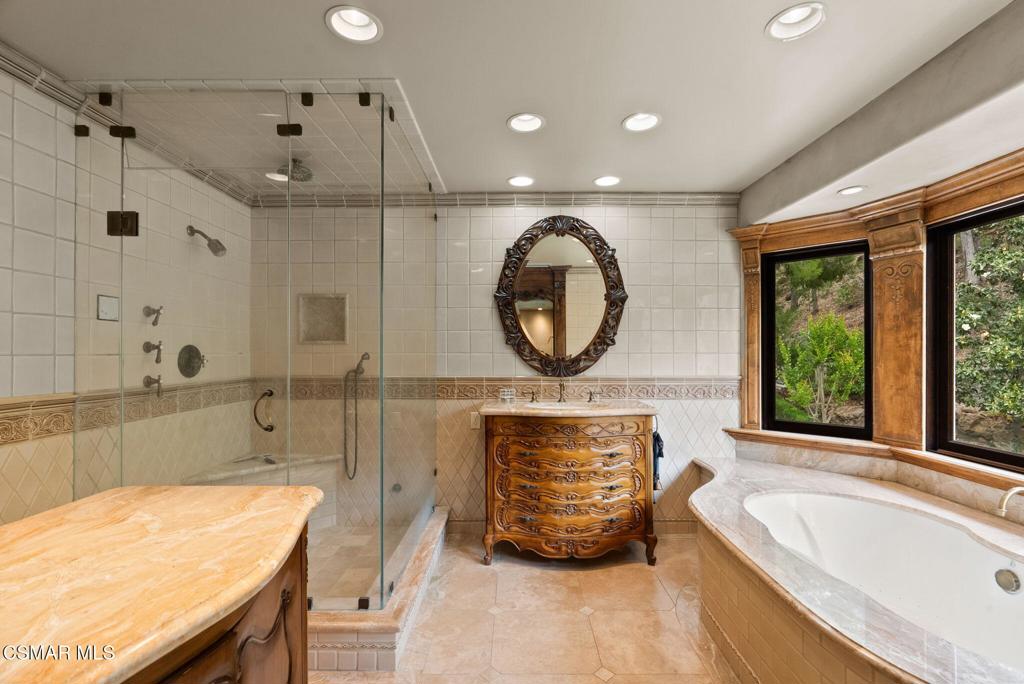 Malibu Lake/Lakeside-863 - 863 - Residential
