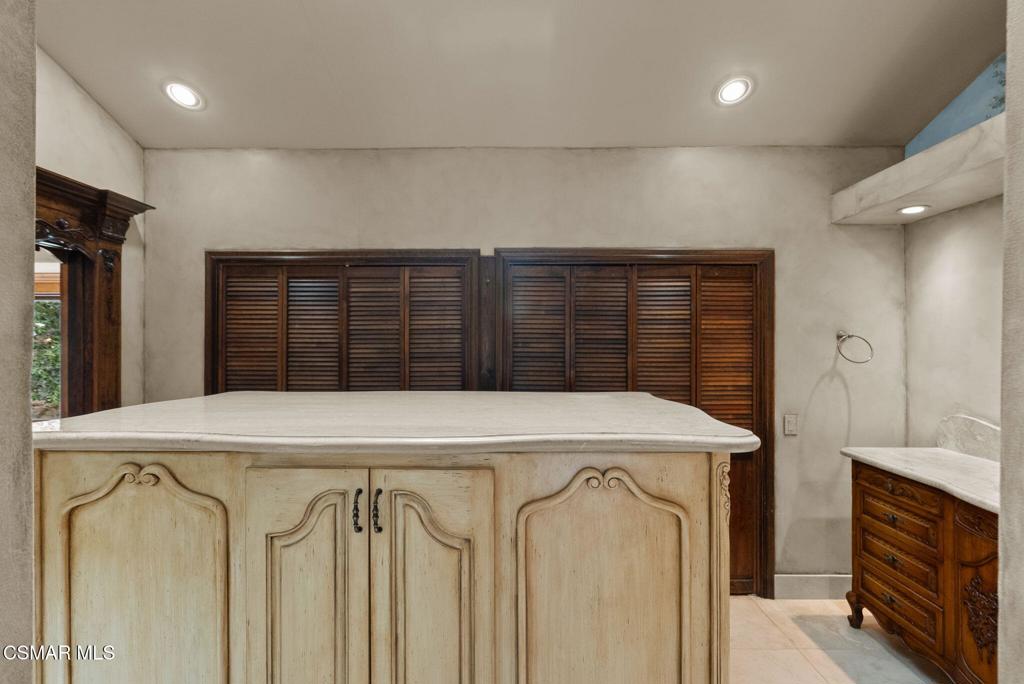 Malibu Lake/Lakeside-863 - 863 - Residential