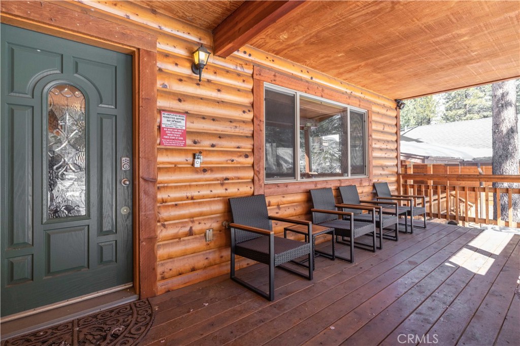 424 Mountainaire Lane