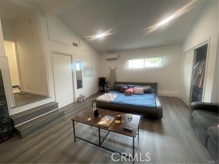 1762 W Minerva