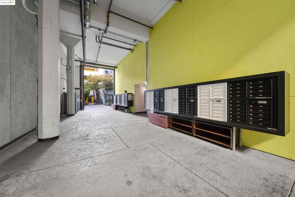 CENTRAL STATION-PACIFIC CANNERY LOFTS - Residential