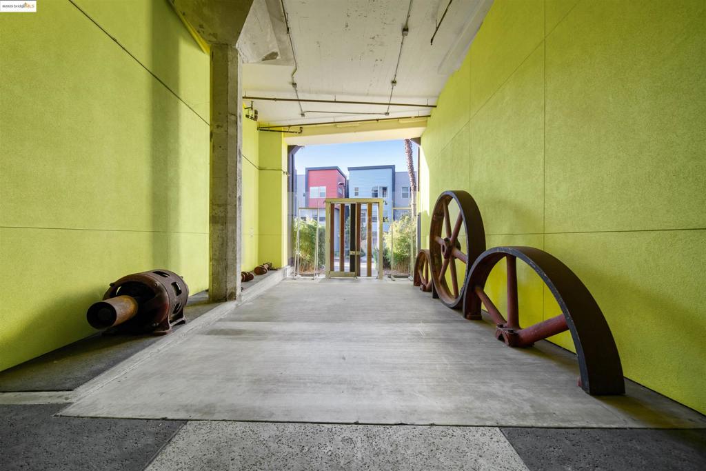 CENTRAL STATION-PACIFIC CANNERY LOFTS - Residential