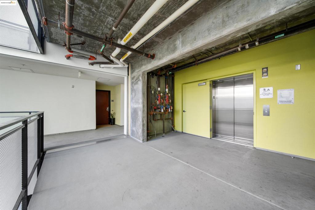 CENTRAL STATION-PACIFIC CANNERY LOFTS - Residential