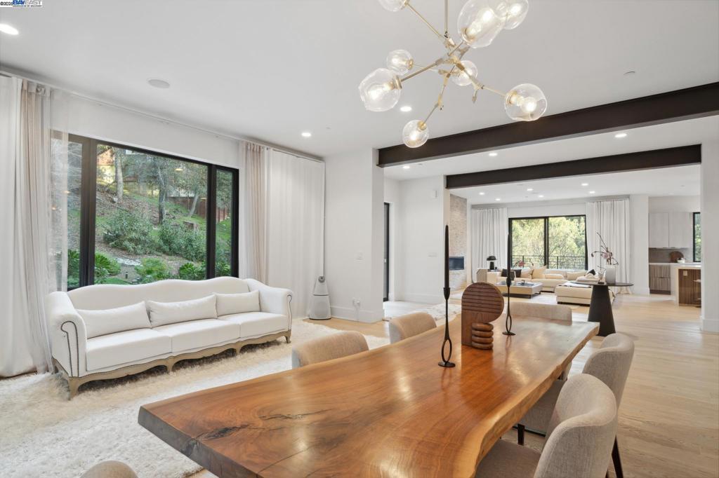 MONTCLAIR - Residential