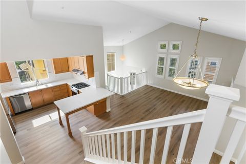 Property photo of 33 visalia, irvine, ca 92602