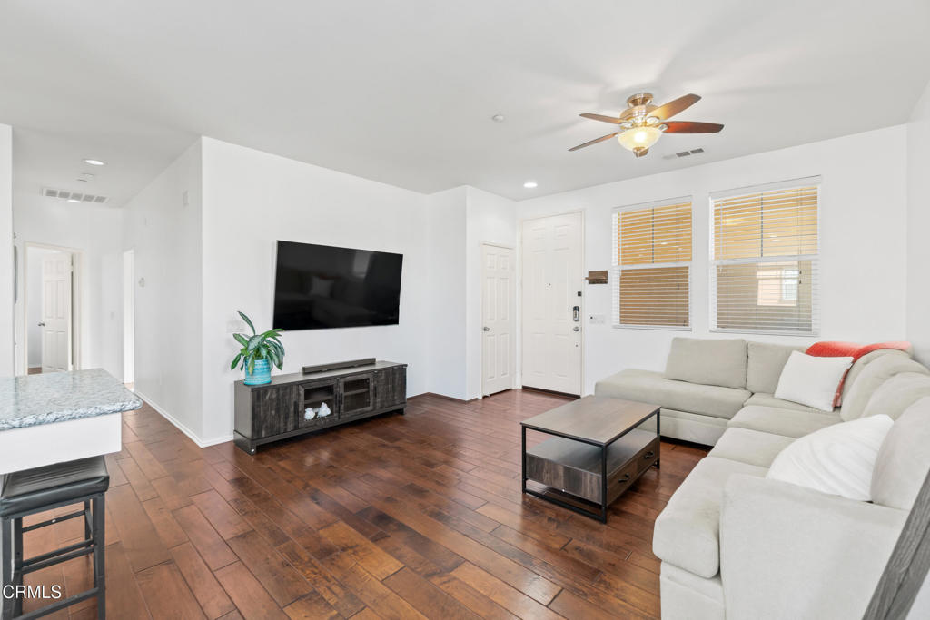 Riverpark - 535201 - Residential